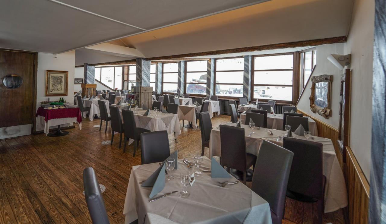 Hotel Lo Stambecco Breuil-Cervinia Dış mekan fotoğraf