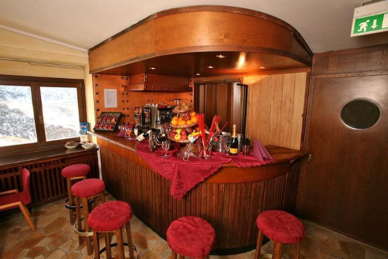 Hotel Lo Stambecco Breuil-Cervinia Dış mekan fotoğraf