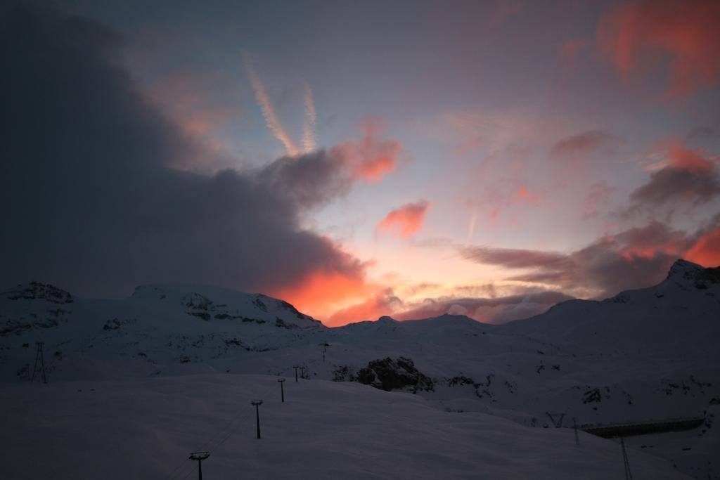 Hotel Lo Stambecco Breuil-Cervinia Dış mekan fotoğraf