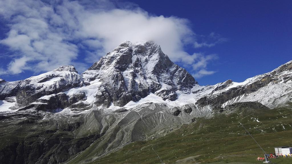 Hotel Lo Stambecco Breuil-Cervinia Dış mekan fotoğraf