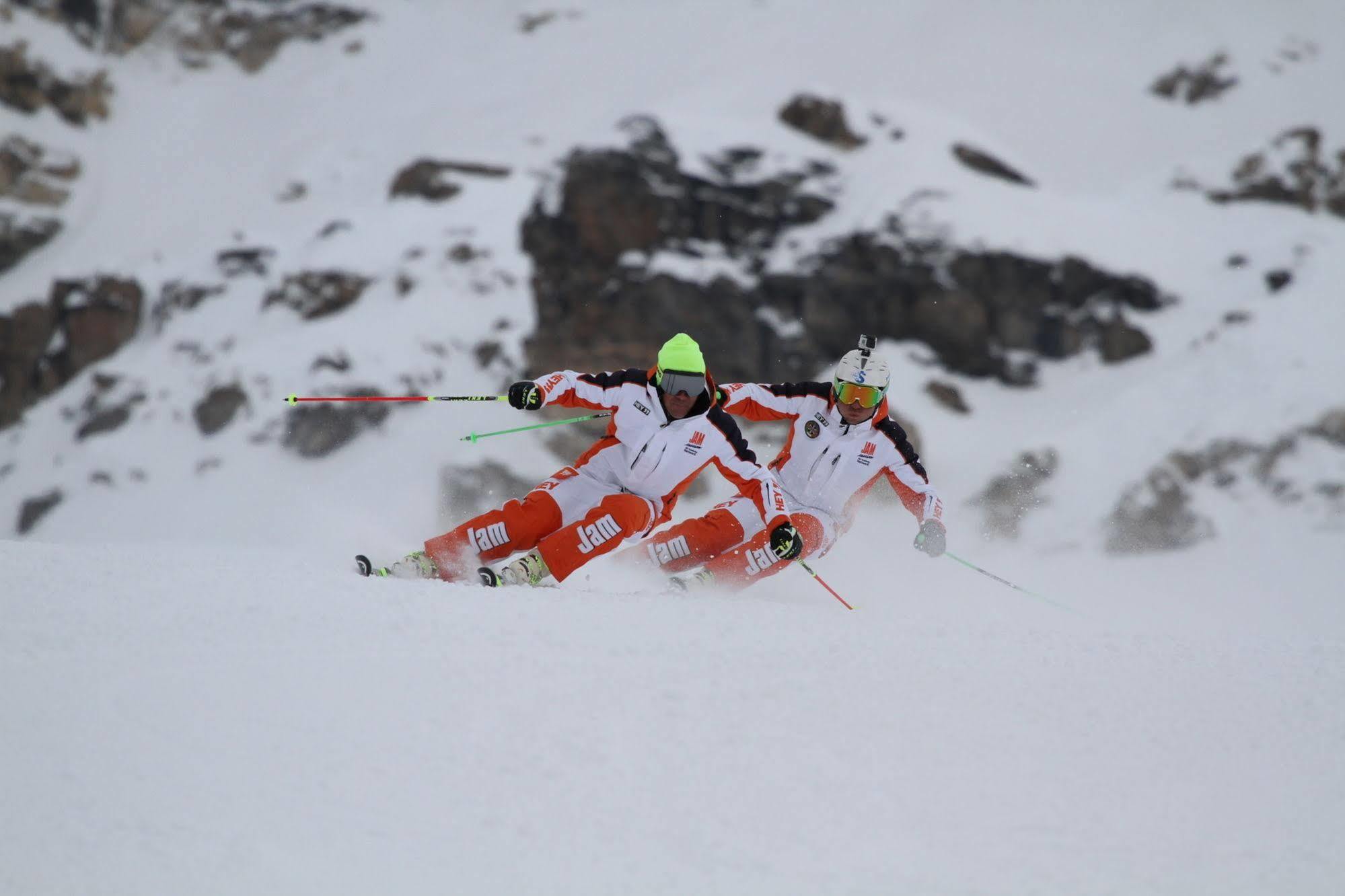 Hotel Lo Stambecco Breuil-Cervinia Dış mekan fotoğraf